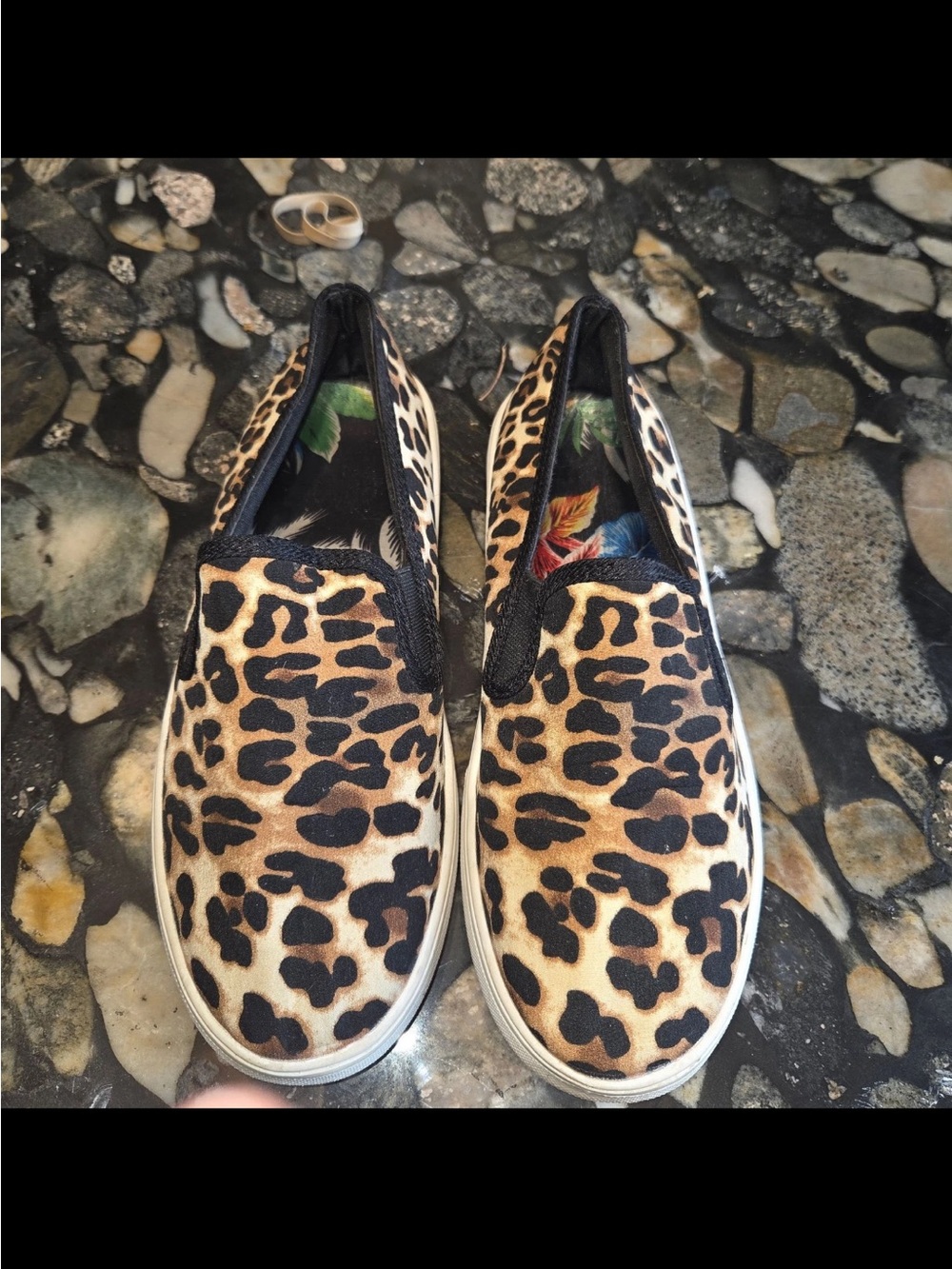 Women's Eccentric Leopard Print Slip On Sneakers Shoes US Size 9 EU Size 40 - Picture 3 of 7